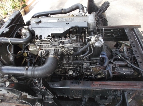 ขายเครื่อง ISUZU 4HE1 เทอโบ พร้อมเกียร์ หม้อน้ำ อินเตอร์คูลเลอร์  เครื่องนอกมีหมายเลข