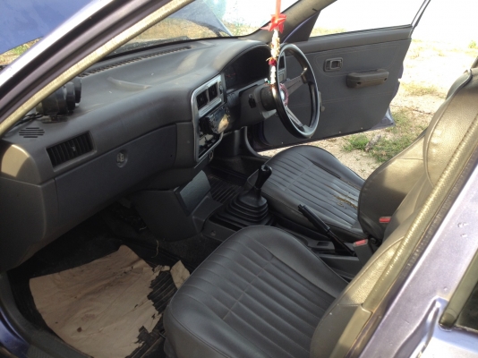 ขายด่วน 55,000 บาท ทะเบียนโอน ภาษี 61 พึ่งต่อมา เครื่องเดิมหัวฉีด ไม่มีเยิ้ม เครื่องดีมาก เงียบๆ กดพุ่ง เกียร์ธรรมดา ล่าสุดขับกล้บบ้านต่างจังหวัด 630 กิโลสบายๆ รถขับดีมาก ปกติทุกอย่าง  *แอร์เย็นจนหนาว **อยู่ อ่างเก็บนํ้าบาง จ.ชลบุรี ????โทร 093-957-8297 ?