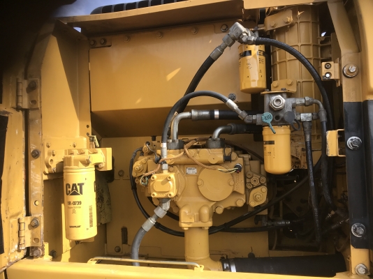 ขายcat320d gc 7800ชม ราคา1680000ชม ติดต่อเฮียk 098-641-1550