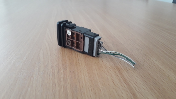 สวิทช์ AC 100V แท้ ของรถ TOYOTA VIGO