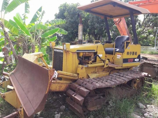 ขายจ้าKOMATSU D20P-6  เก่าญี่ปุ่นแท้  สไลด์ 6 ทิศทาง  3,XXX  ชั่วโมง  เดิมๆๆ  พร้อมใช้  โทร  089-3818694  ดวงนภา