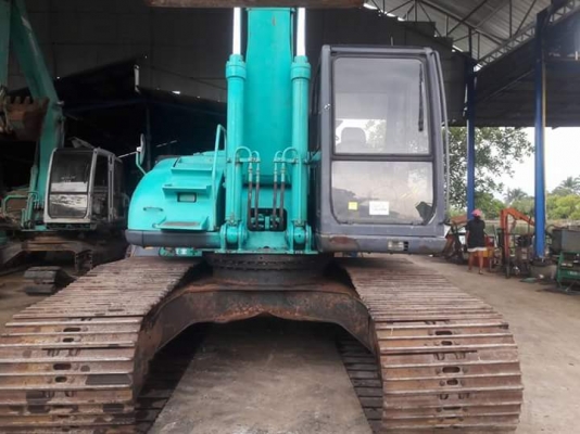 ขายจ้า .KOBELCO SK200-3  มาร์คไฟว์  ซุปเปอร์  เก่าญี่ปุ่นแท้  เดิมๆๆ  แทรคใหญ่  80  มีลายแย๊ก  เครื่องปั๊มดี  พร้อมใช้  โทร  089-3818694  ดวงนภา