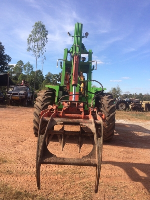 ขายรถคีบอ้อย