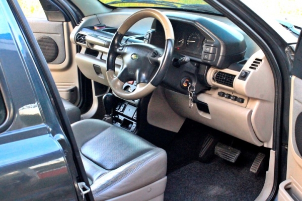 ขาย/แลก/เทิร์น Land Rover ปี02 4WD 168,000