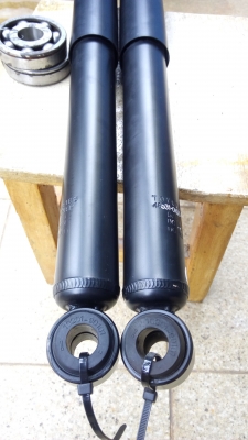 โช้คคูหลัง รีโว่ ถอดป้ายเเดง