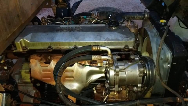 ISUZU NPR 120แรงม้า ปี40 เครื่องดี ฝาขาว คัทซีสวย ยาว5ม. เล่มพร้อม ราคาต่อรองได้ สภาพสวย พร้อมใช้งาน ติดต่อ 0872976734