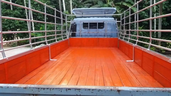 ISUZU NPR 120แรงม้า ปี40 เครื่องดี ฝาขาว คัทซีสวย ยาว5ม. เล่มพร้อม ราคาต่อรองได้ สภาพสวย พร้อมใช้งาน ติดต่อ 0872976734