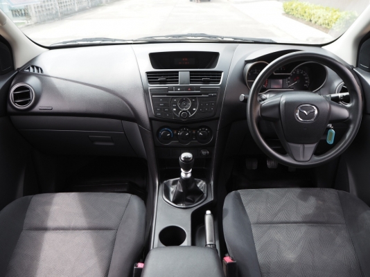 #MAZDA BT-50 PRO FREESTYLE CAB 2.2 Hi-Racer (ABS) ปี 2013  เกียร์MANUAL 6 SPEED สภาพนางฟ้า
