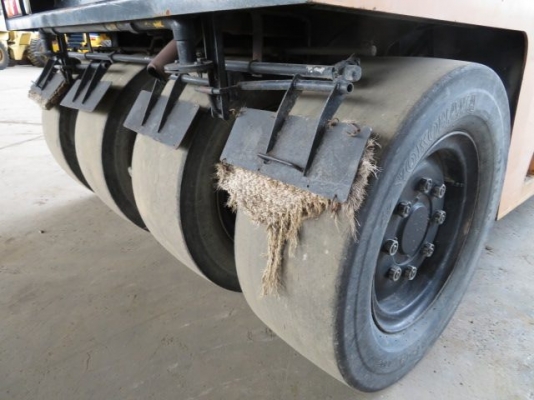 ถึงไทยเร็วๆนี้ครับ HITACHI / DYNAPAC : RT200W-C  ปี1999 สภาพสวยๆจากญี่ปุ่น จับจองได้ครับราคาไม่แพง