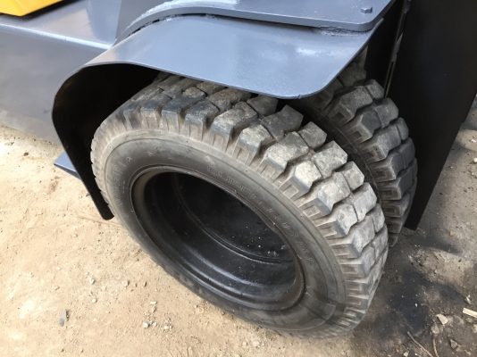 รถยกkomatsu fg25 สภาพดีเก่าญี่ปุ่น รถยกkomatsu fg25 สภาพดีเก่าญี่ปุ่น