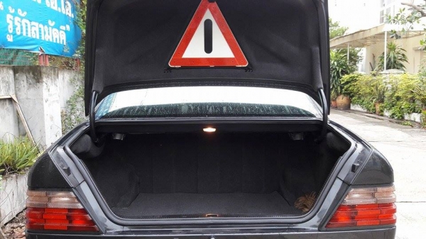 ขาย BENZ W124 E220 CODE C แท้ ปี95  155,000