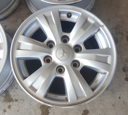 ขายล้อMitsubishi Triton ขอบ16   4 ล้อ