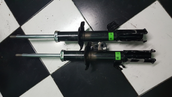 ขายโช็คคู่หน้า อาเมร่า