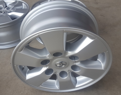 ขายล้อTOYOTA PRERUNNER ขอบ15  6รู 4 ล้อ