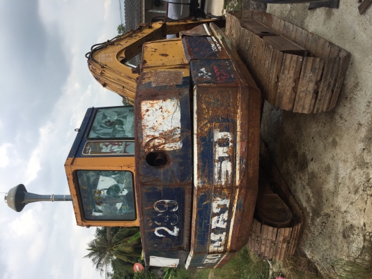 ขายKomatsu PC60-5สภาพพร้อมใช้งานมีไลหัวแยค