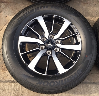 ล้อแม็ก Mitsu All New Pajero Sport ตัวท๊อป ขอบ 18 พร้อมยางป้ายแดง 265-60-18 ปี 17