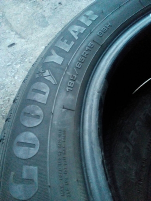 185/65R15  GOODYEAR  DURAPLUS ปี15 มี 3 เส้น  โทร.0814273941