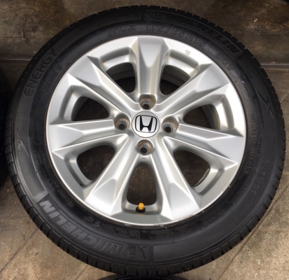 ล้อแม็ก Honda Jazz HiBrid ขอบ 15 พร้อมยาง Michelin 175-65-15 ปลายปี 14