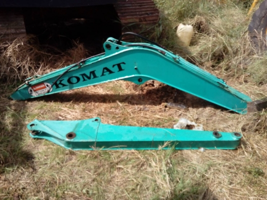 ขายอะไหล่ชิ้นส่วนรถแมคโคเล็ก โคมัสสุ PC-30-7 แยกขาย สภาพตามรูปครับ