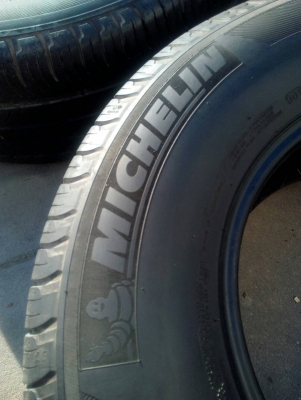 265/70R16 MICHELIN LATITUDE TOUR HP ชุด 4 เส้น โทร.081-427-3941