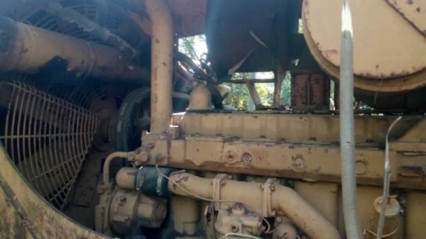 ขาย 555,000 แทกเตอร CAT-D7F  เครื่องดี ปั้มแรง เอกสารเล่มทะเบียน  รถยุ โคราช  โทร0610710295