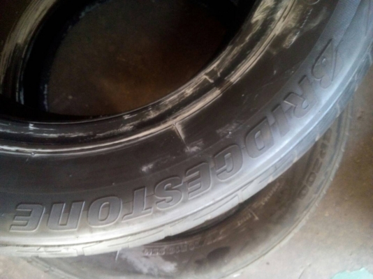 215/60R16 BRIDGESTONE ECOPIA EP200 ปี14 สวย หนา นิ่ม ชุด 4 เส้น tel.081-427-3941 215/60R16 BRIDGESTONE ECOPIA EP200 ปี14 สวย หนา นิ่ม ชุด 4 เส้น tel.081-427-3941
