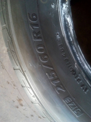 215/60R16 BRIDGESTONE ECOPIA EP200 ปี14 สวย หนา นิ่ม ชุด 4 เส้น tel.081-427-3941 215/60R16 BRIDGESTONE ECOPIA EP200 ปี14 สวย หนา นิ่ม ชุด 4 เส้น tel.081-427-3941