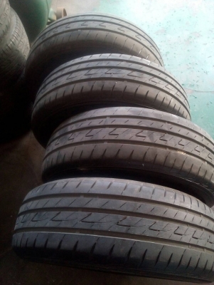 215/60R16 BRIDGESTONE ECOPIA EP200 ปี14 สวย หนา นิ่ม ชุด 4 เส้น tel.081-427-3941