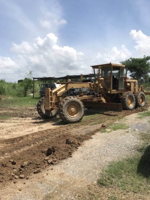 ขาย 1,595,000 บาท CATTERPILAR  140G72V ชีเรียล 8723 เครื่อง 8Z ไดเรก.  ระบบสภาพสวยพร้อมใช้ เอกสารเล่มทะเบียน  รถอยู่  ปทุมธานี  โทร 0610710295