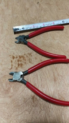 100บ.ส่งถึงบ้านฟรีโทร 083-2000058 LINE ID: line832923 a7. คีมตัดยี่ห้อKEIBA 2 อัน