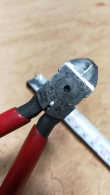 100บ.ส่งถึงบ้านฟรีโทร 083-2000058 LINE ID: line832923 a7. คีมตัดยี่ห้อKEIBA 2 อัน