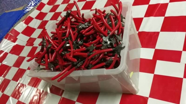 100บ.ส่งถึงบ้านฟรีโทร 083-2000058 LINE ID: line832923 a7. คีมตัดยี่ห้อKEIBA 2 อัน