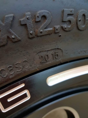 ขายล้อหยดน้ำขอบ 20 พร้อมยาง Mud 33"