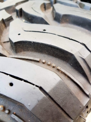 ขายล้อหยดน้ำขอบ 20 พร้อมยาง Mud 33"