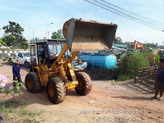 ขาย รถตักล้อยางเอวอ่อน KOMATSU 507 สภาพดี นำเข้า เก่าญี่ปุ่นแท้ เป็นตู้เก๋ง มาเดิมๆครับ ขาย รถตักล้อยางเอวอ่อน KOMATSU 507 สภาพดี นำเข้า เก่าญี่ปุ่นแท้ เป็นตู้เก๋ง มาเดิมๆครับ