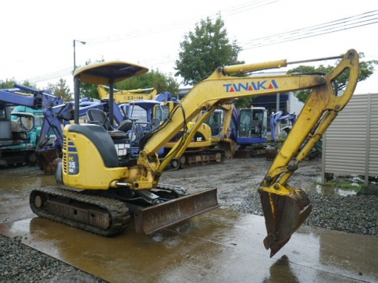 รถขุด Komatsu PC35MR-2 เก่าญี่ปุ่น