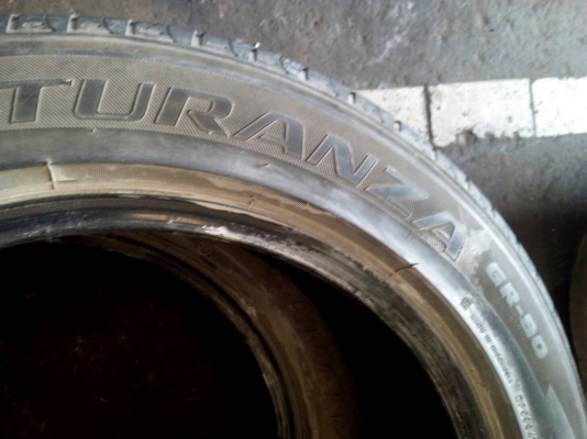215/55R17 BRIDGESTONE TURANZA GR-90 ปี14 ชุด 4 เส้น โทร.0814273941 215/55R17 BRIDGESTONE TURANZA GR-90 ปี14 ชุด 4 เส้น โทร.0814273941