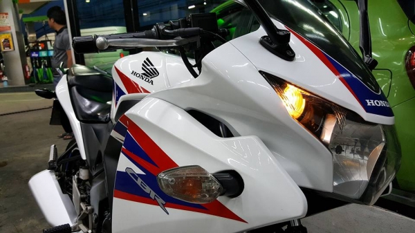 ขออนุญาตขาย HONDA CBR150I NEW สภาพพร้อมใช้งาน ฟรีค่าโอน ขออนุญาตขาย HONDA CBR150I NEW สภาพพร้อมใช้งาน ฟรีค่าโอน