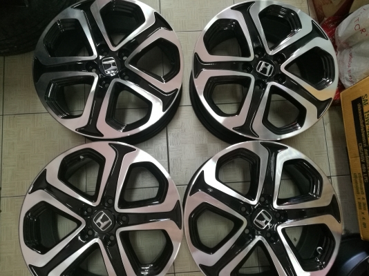 ล้อ HR-Vแท้  8500฿