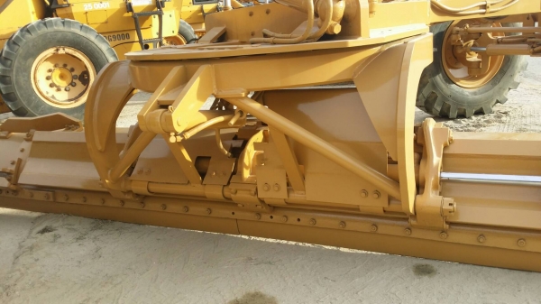 ขาย  CAT 140H ปี 1996 ชม/7600ชม พร้อมริปเปอร์.