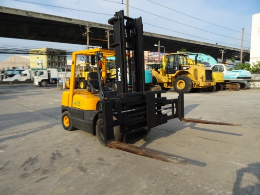 รถโฟคลิฟ TCM FD25Z-16