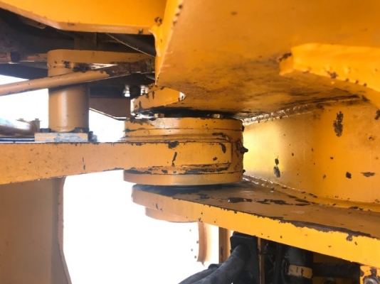 ขายรถตักล้อยาง TCM L39 (ขนาดเท่า WA400) รถนอกนำเข้าจากญี่ปุ่น สภาพสวยพร้อมใช้งาน มีVDOการทำงานครับ