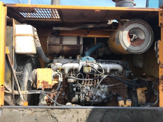 ขายรถตักล้อยาง TCM L39 (ขนาดเท่า WA400) รถนอกนำเข้าจากญี่ปุ่น สภาพสวยพร้อมใช้งาน มีVDOการทำงานครับ