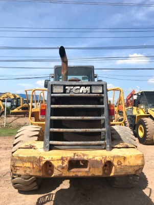 ขายรถตักล้อยาง TCM L39 (ขนาดเท่า WA400) รถนอกนำเข้าจากญี่ปุ่น สภาพสวยพร้อมใช้งาน มีVDOการทำงานครับ