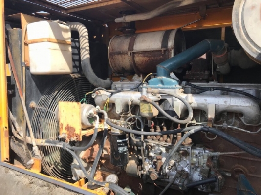 ขายรถตักล้อยาง TCM L39 (ขนาดเท่า WA400) รถนอกนำเข้าจากญี่ปุ่น สภาพสวยพร้อมใช้งาน มีVDOการทำงานครับ