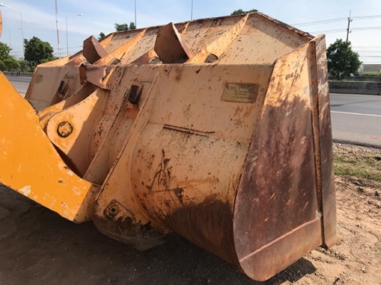 ขายรถตักล้อยาง TCM L39 (ขนาดเท่า WA400) รถนอกนำเข้าจากญี่ปุ่น สภาพสวยพร้อมใช้งาน มีVDOการทำงานครับ