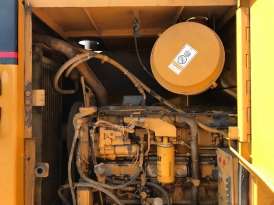 ขายรถตักล้อยาง CAT 938F (ขนาดเท่า WA300) รถนอกนำเข้าเองจากญี่ปุ่น สภาพสวยพร้อมใช้งาน มีVDOการทำงานครับ