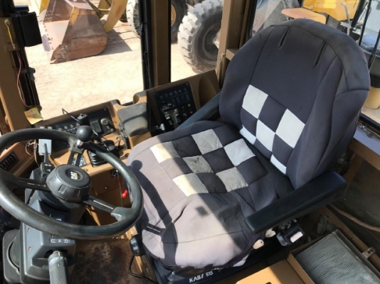 ขายรถตักล้อยาง CAT 938F (ขนาดเท่า WA300) รถนอกนำเข้าเองจากญี่ปุ่น สภาพสวยพร้อมใช้งาน มีVDOการทำงานครับ