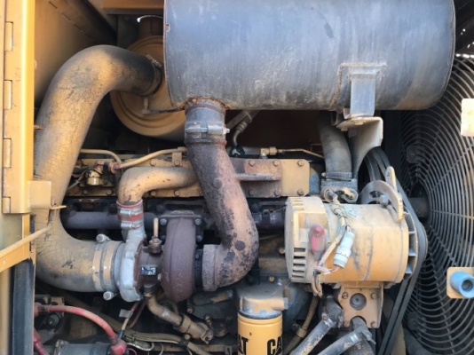 ขายรถตักล้อยาง CAT 938F (ขนาดเท่า WA300) รถนอกนำเข้าเองจากญี่ปุ่น สภาพสวยพร้อมใช้งาน มีVDOการทำงานครับ