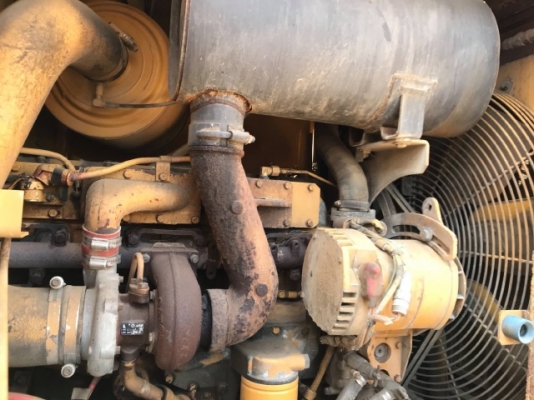 ขายรถตักล้อยาง CAT 938F (ขนาดเท่า WA300) รถนอกนำเข้าเองจากญี่ปุ่น สภาพสวยพร้อมใช้งาน มีVDOการทำงานครับ